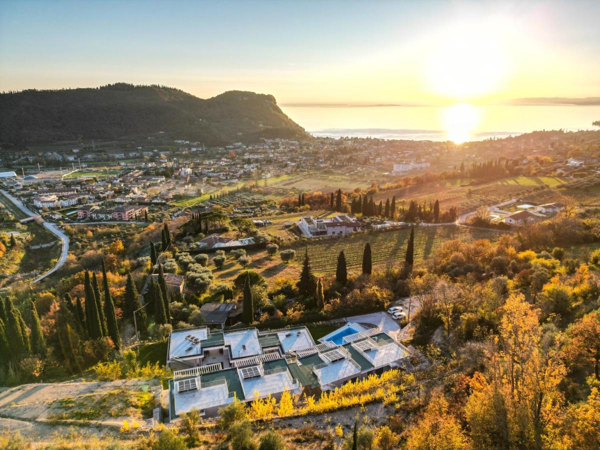 Sunset Lodge - Enjoy Holiday Garda  Eksteriør billede